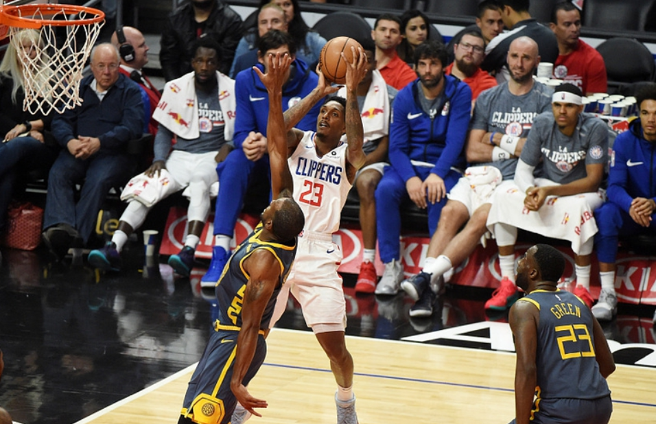 开云网页版-这也行？加时末段武汉三镇调整名单以备国王杯圣安东尼奥马刺今夜伤情更新，冲刺阶段尤文图斯调整名单以备CBA季后赛